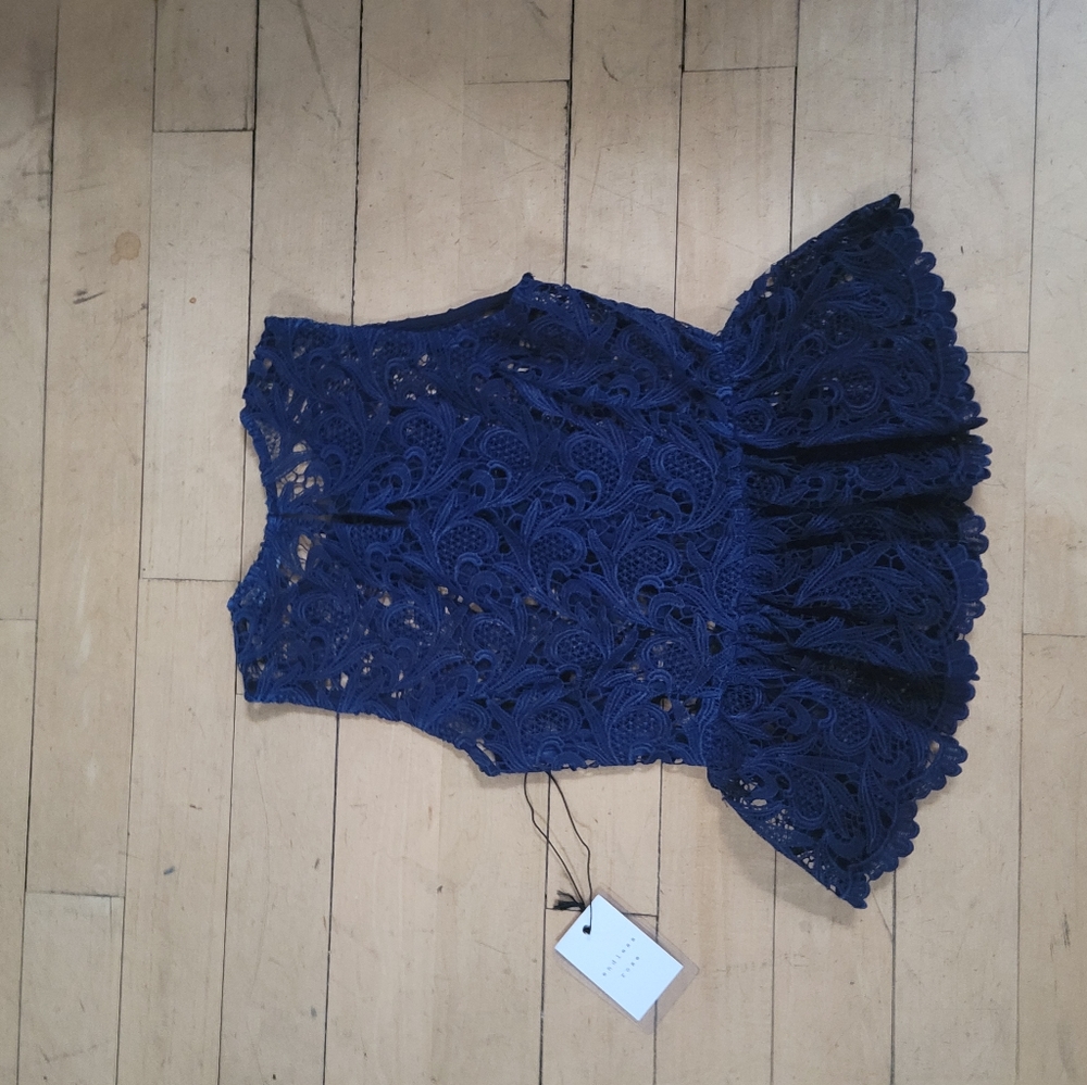 Endless Rose - Lace Top - Picture 2 of 3